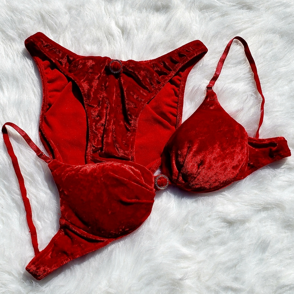 Deep Red Velvet Lingerie Set